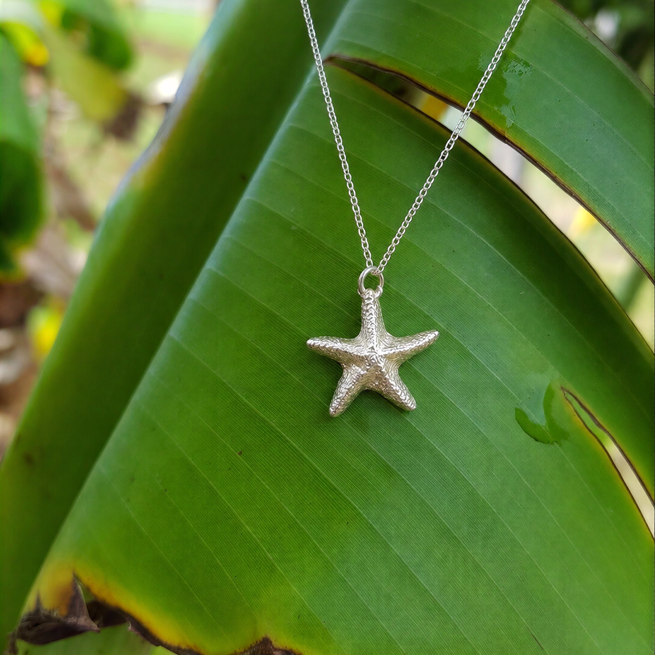 Starfish necklace